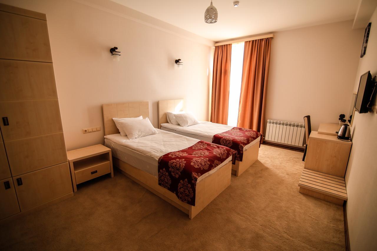 Hills Hotel Tbilisi Eksteriør billede